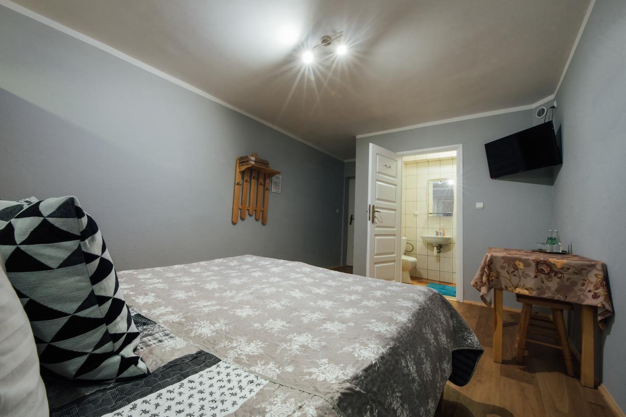 Hotel Orzel Zamość エクステリア 写真