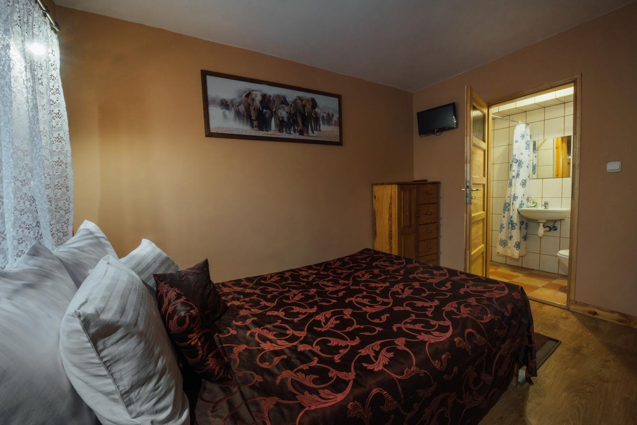 Hotel Orzel Zamość エクステリア 写真