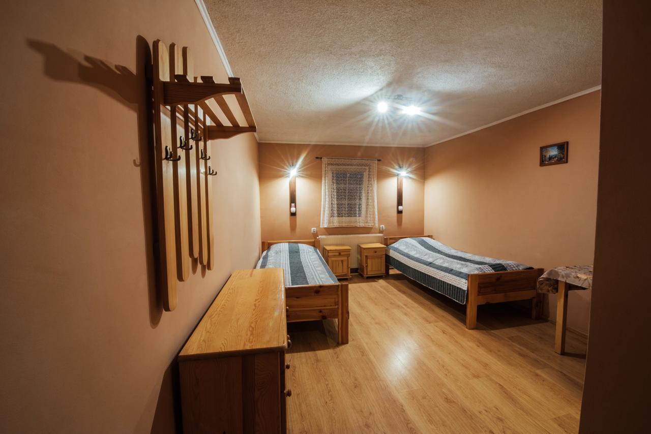 Hotel Orzel Zamość エクステリア 写真