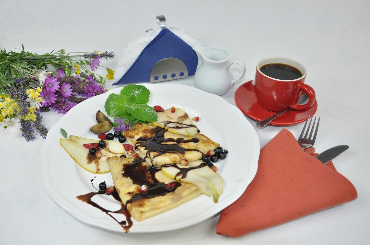 Hotel Orzel Zamość エクステリア 写真